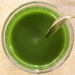 スプーンでかき混ぜる